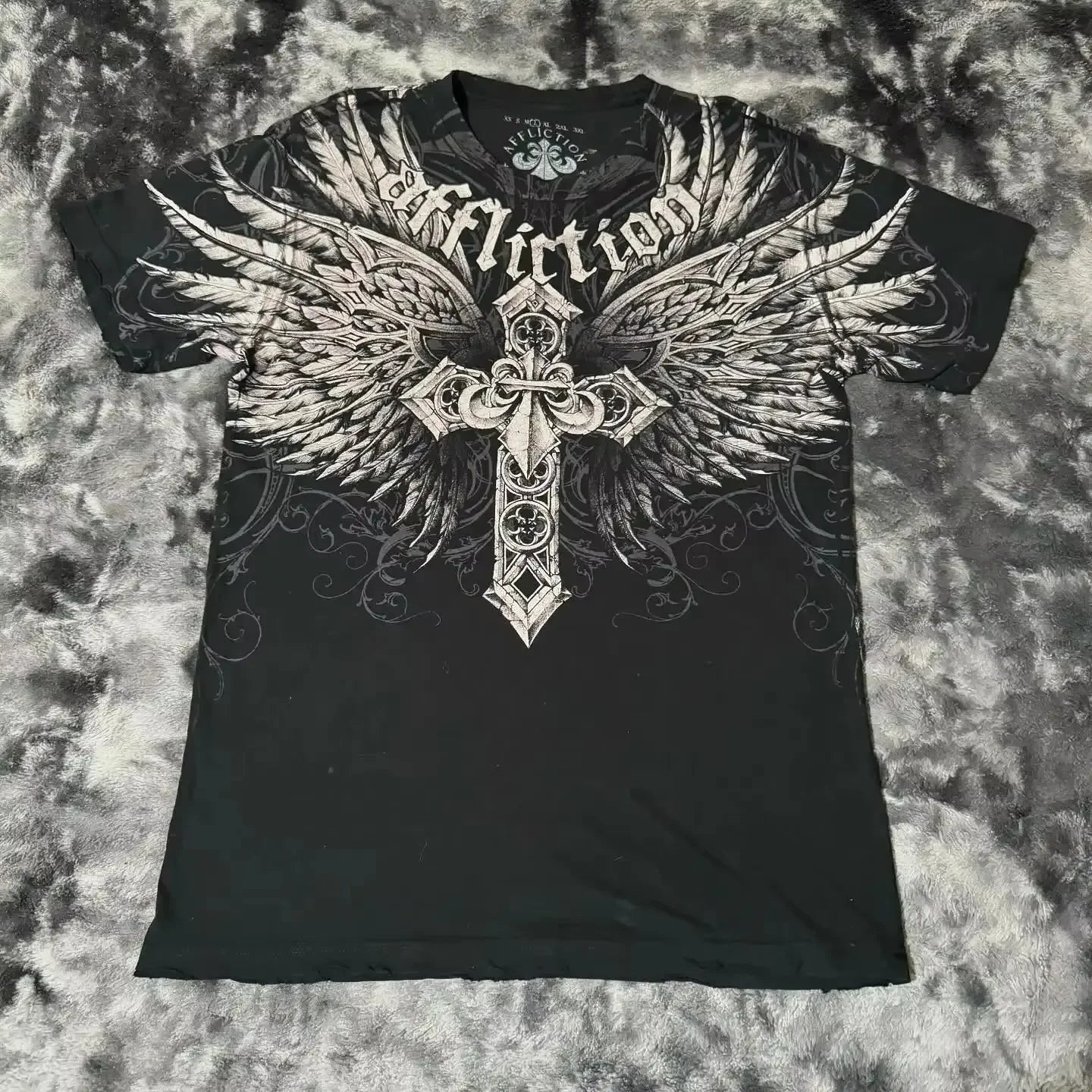 Retro Grunge Wings